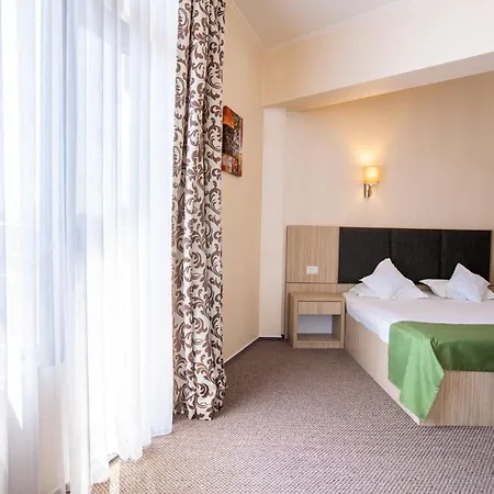 Bueno Hotel 3*