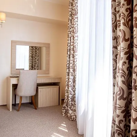 Hotel Bueno 3*