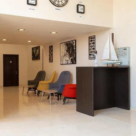 Hotel Bueno 3*